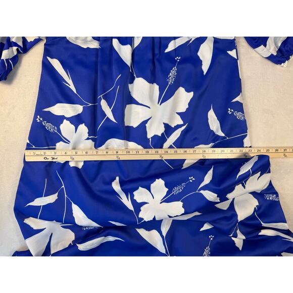 1970s Hilo Hattie Vintage Hawaiian Dress Blue White Muumuu Long Maxi S M - Picture 11 of 11